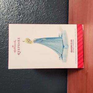 Hallmark 2014 Frozen Queen Elsa Ornament